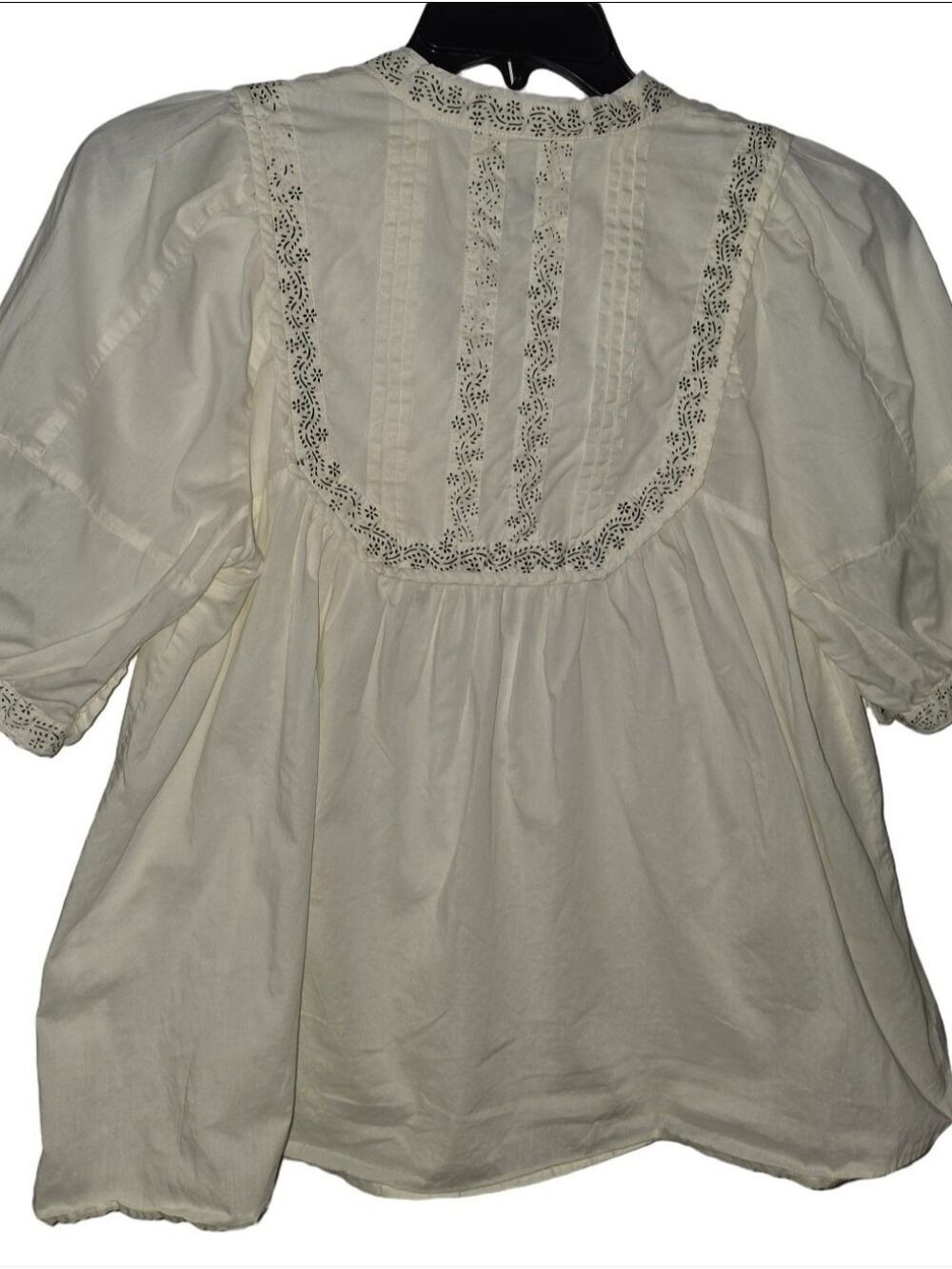 Madison Off White Short Sleeve Blouse Medium - Picture 3 of 7